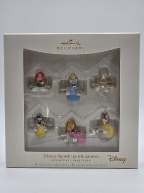 Y2K Disney Snowflake Miniature Collection Handcrafted 2006